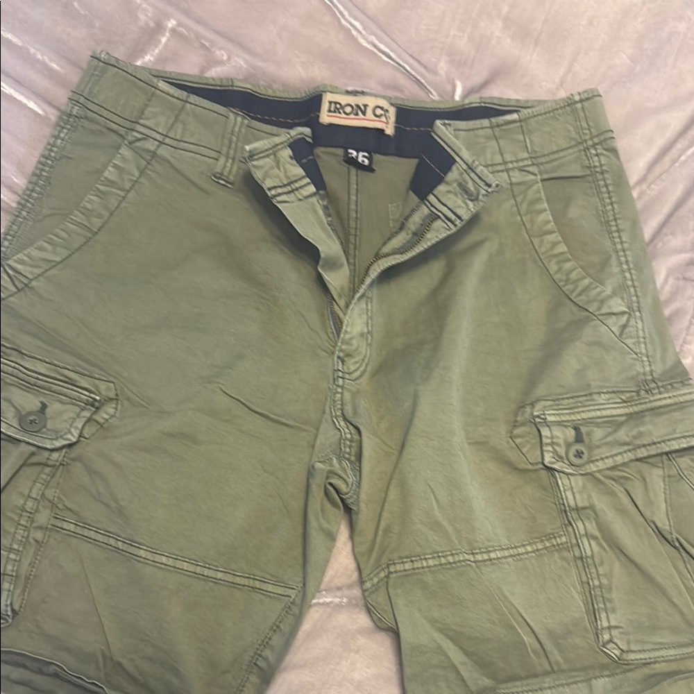 NWOT Iron Co. Green Cargo Shorts W36
